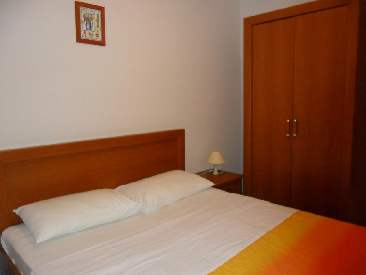 Apartments Villa Bayview Трогир Екстериор снимка
