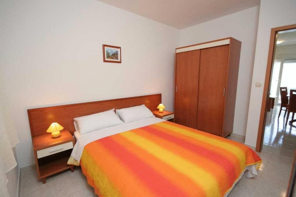 Apartments Villa Bayview Трогир Стая снимка